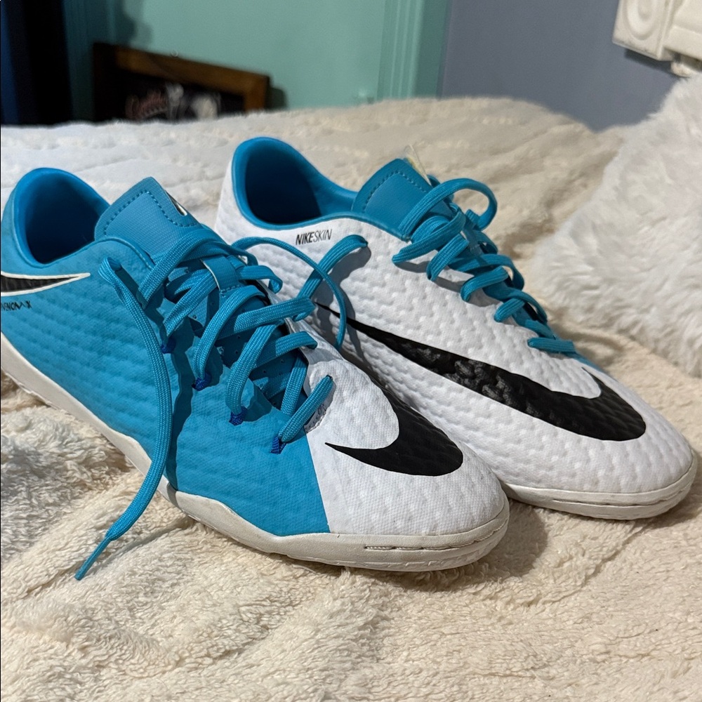 Nike Hypervenom Phantom indoor sports shoes